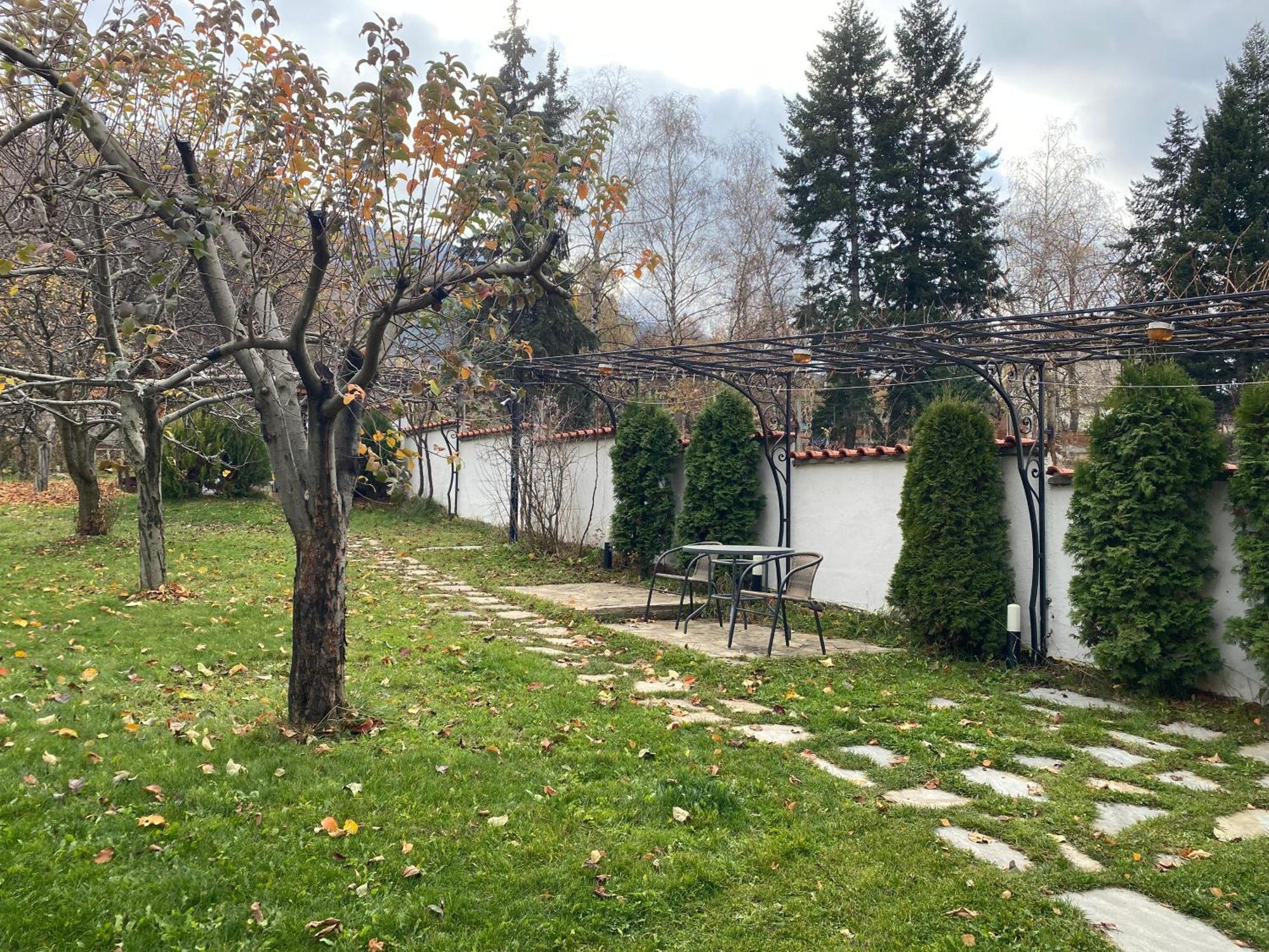 Kot Garden Guest House Sapareva Banya Eksteriør billede
